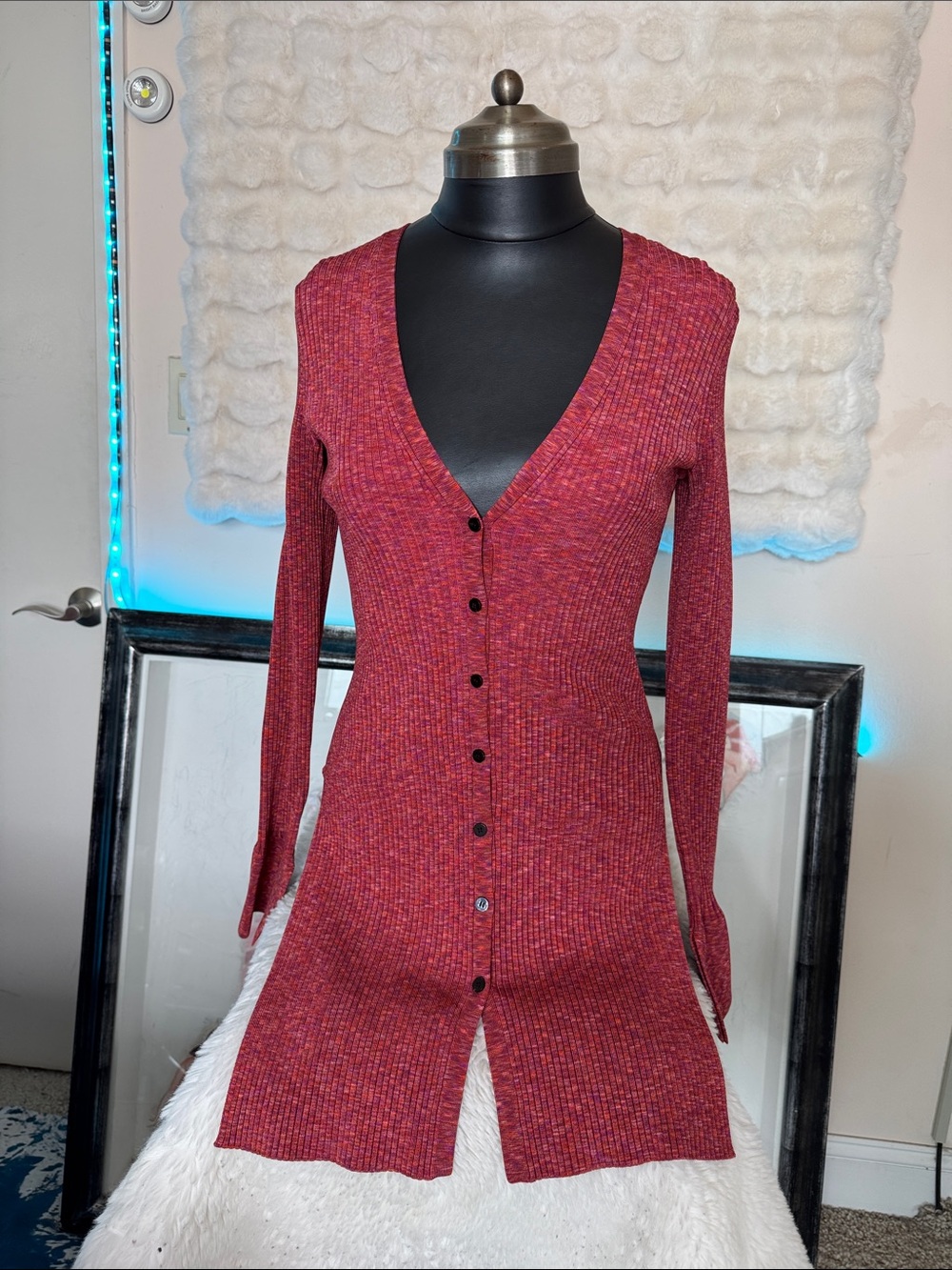 Theory Long Ribbed V-Neck Button-Front Sweater Dress - Red